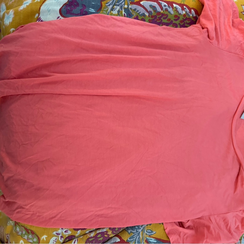 Women's Pink Top